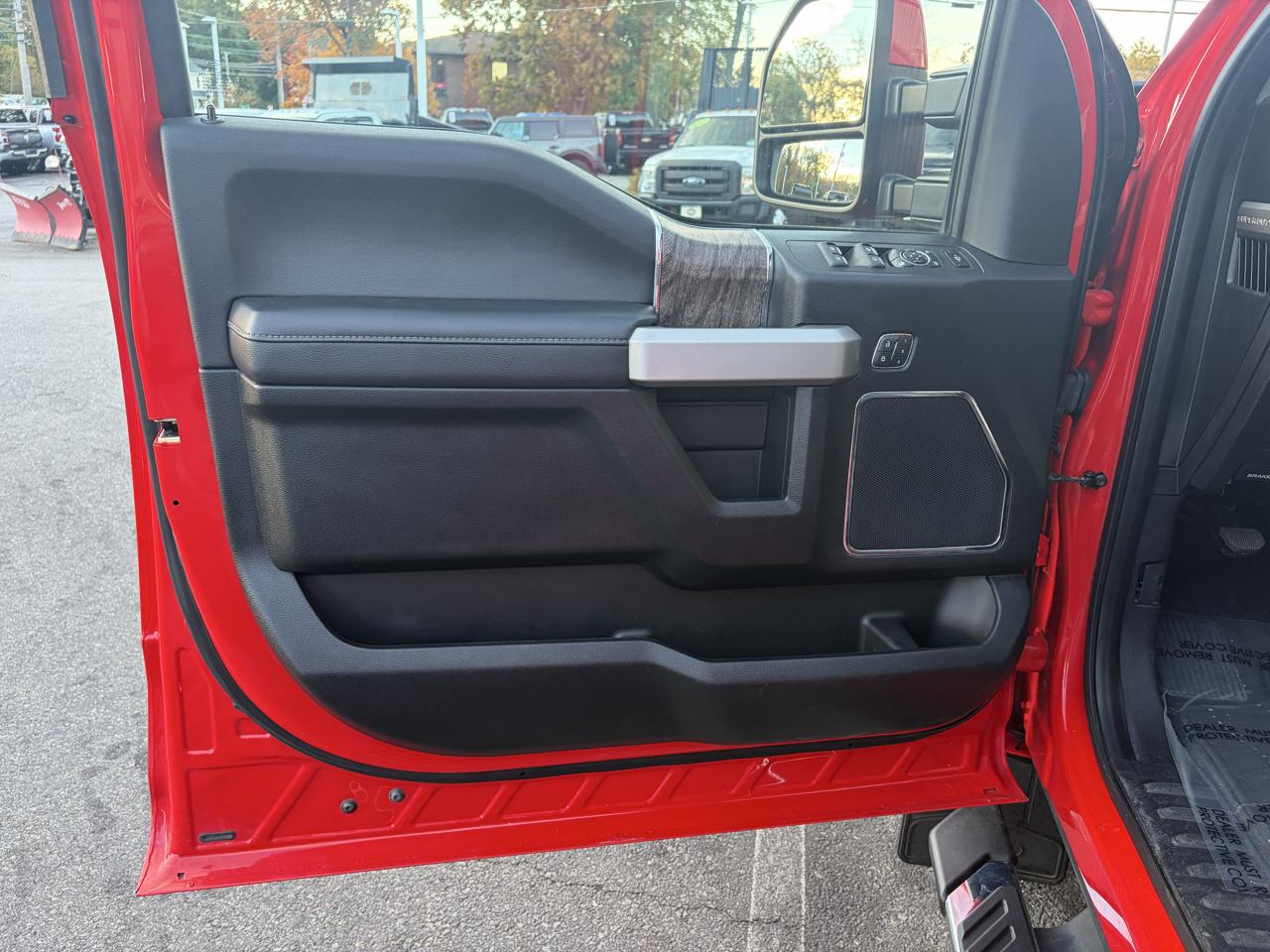 Ford Super Duty F-350 DRW  2017