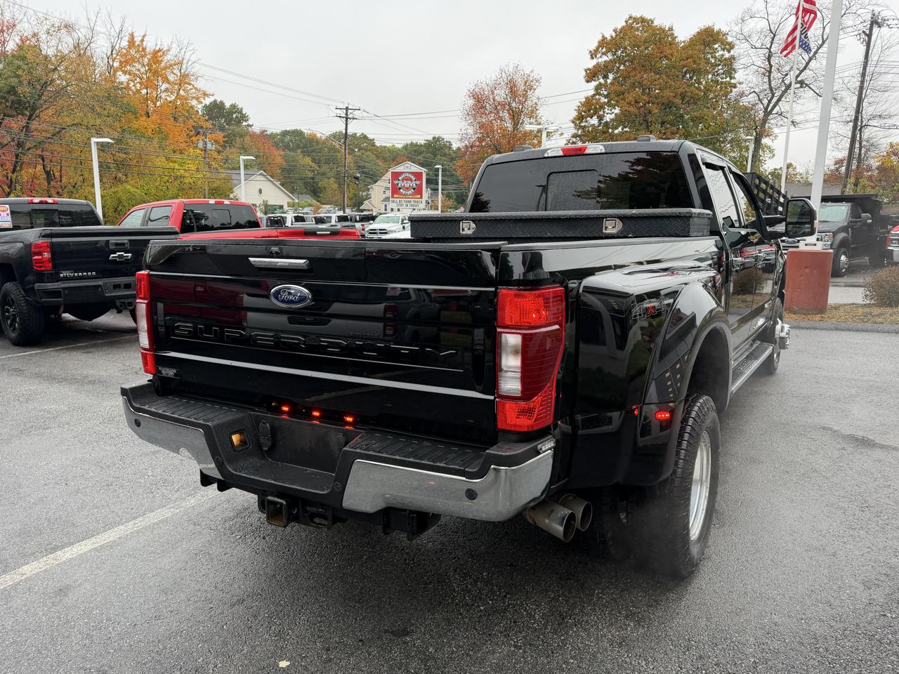 Ford Super Duty F-350 DRW  2021