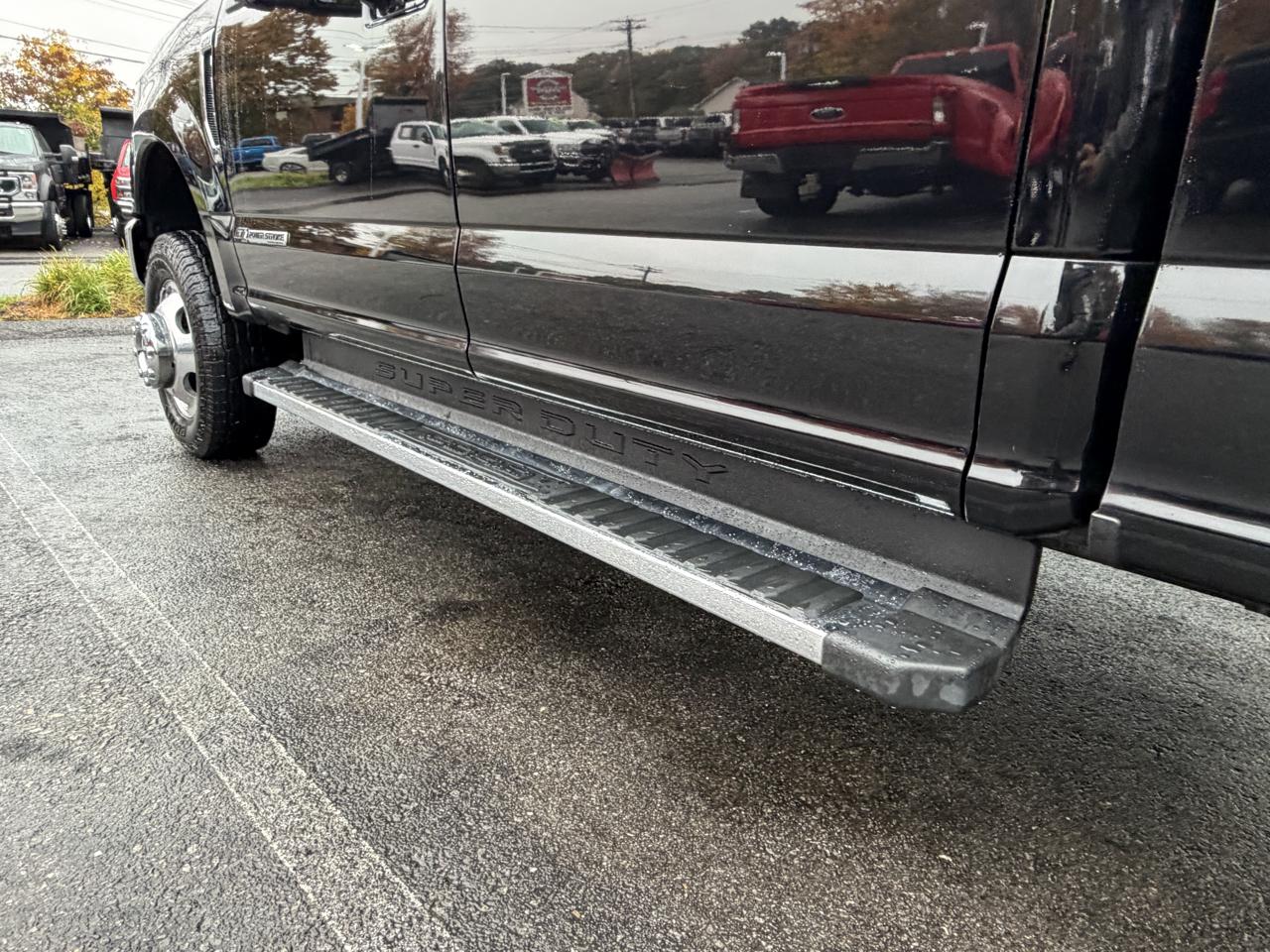 Ford Super Duty F-350 DRW  2021