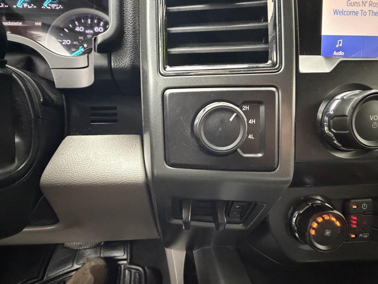 Ford Super Duty F-350 DRW  2021