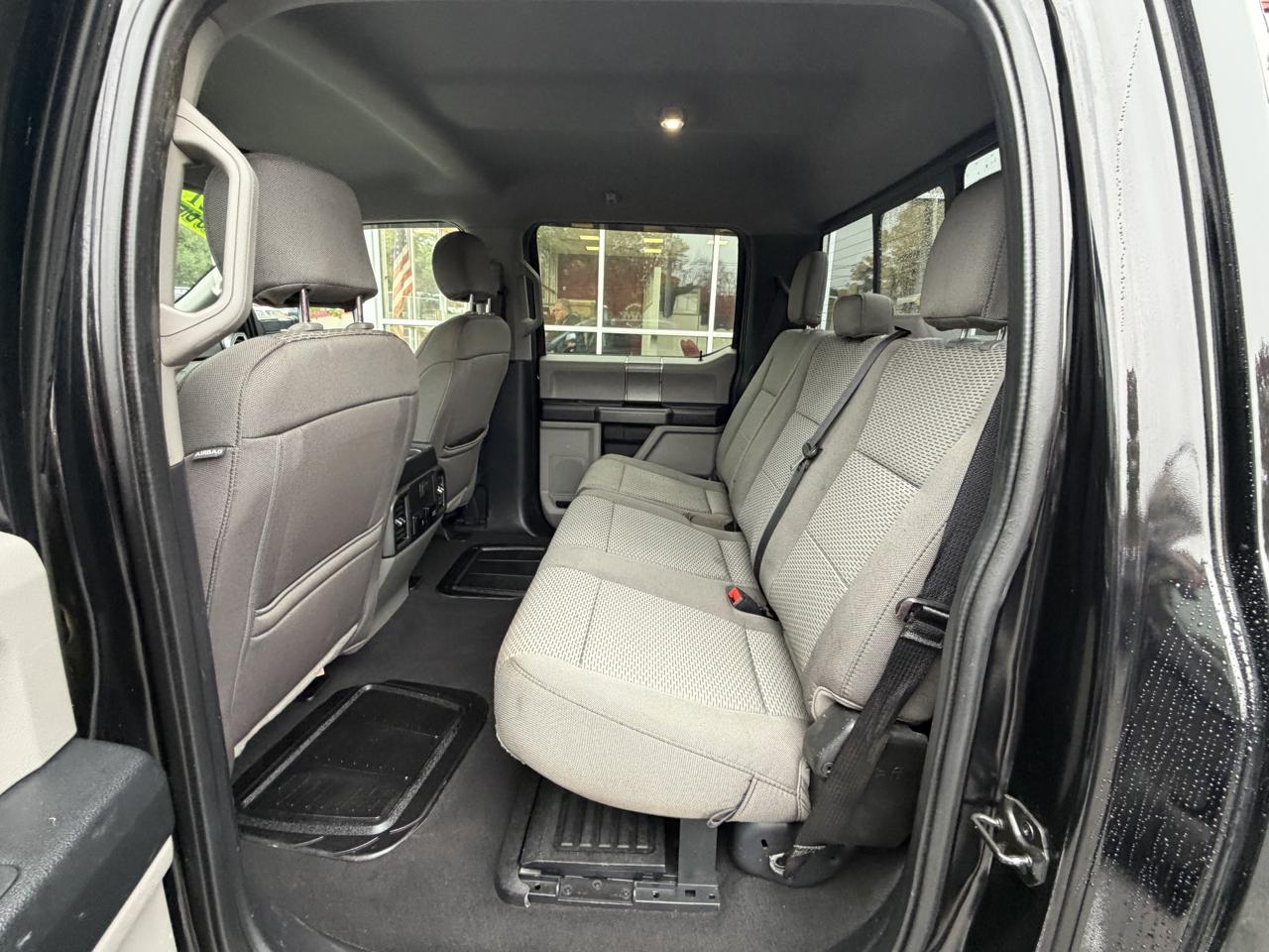 Ford Super Duty F-350 DRW  2021