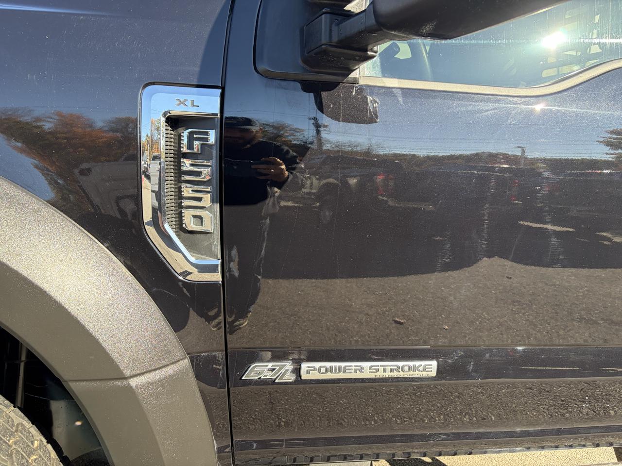Ford Super Duty F-550 DRW  2022