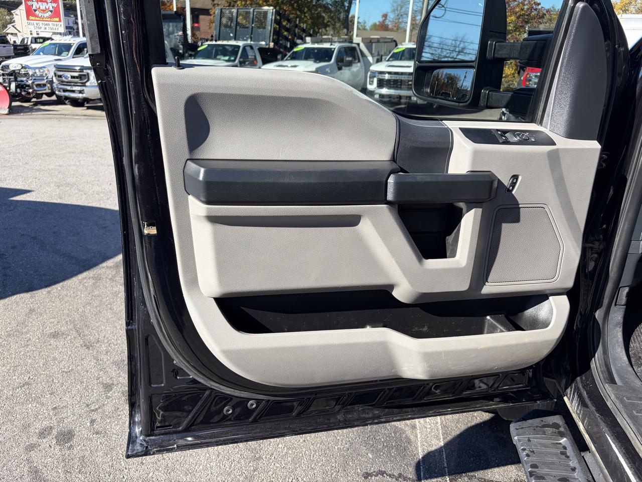 Ford Super Duty F-550 DRW  2022