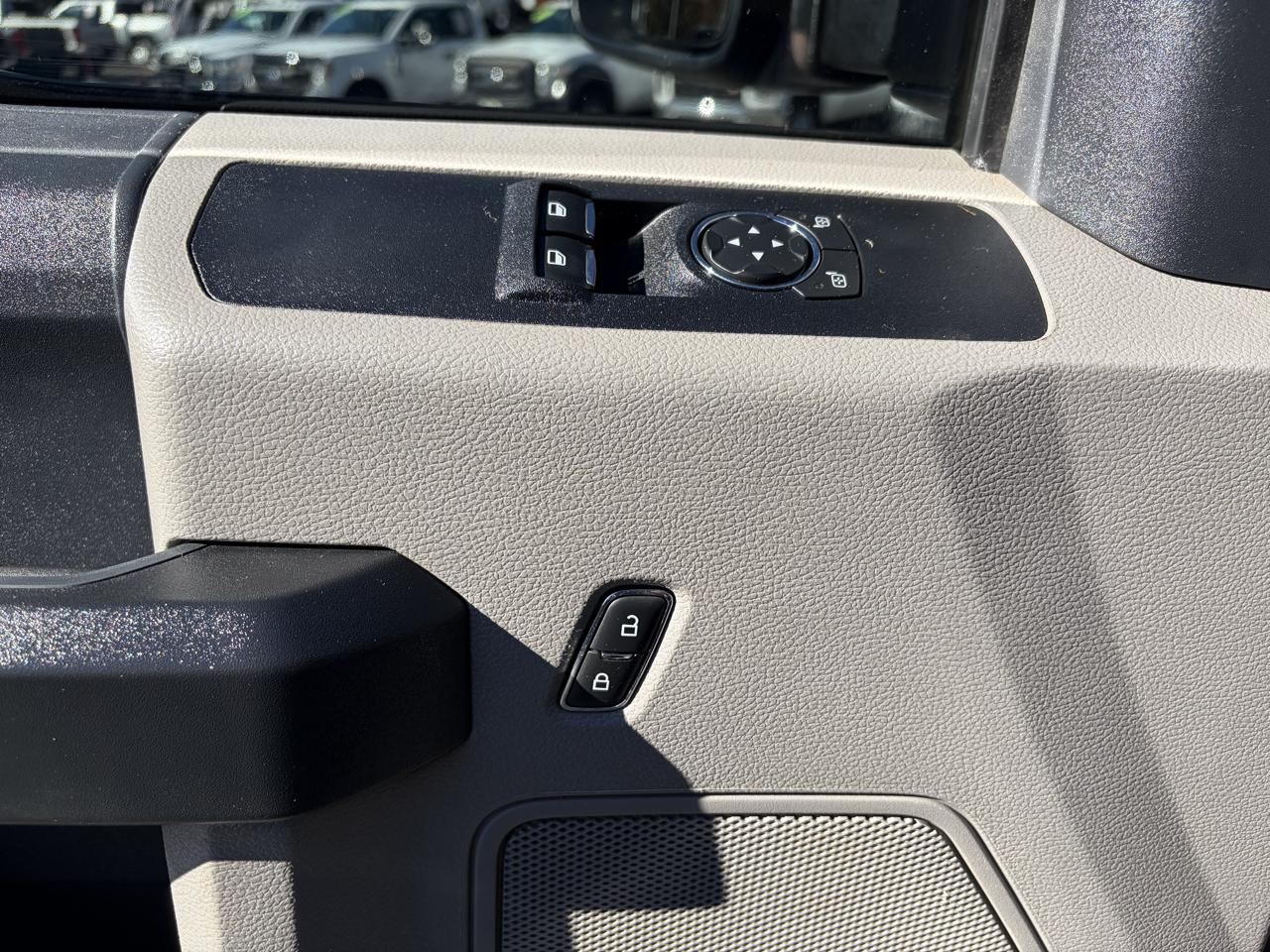 Ford Super Duty F-550 DRW  2022