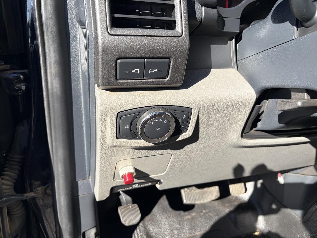 Ford Super Duty F-550 DRW  2022