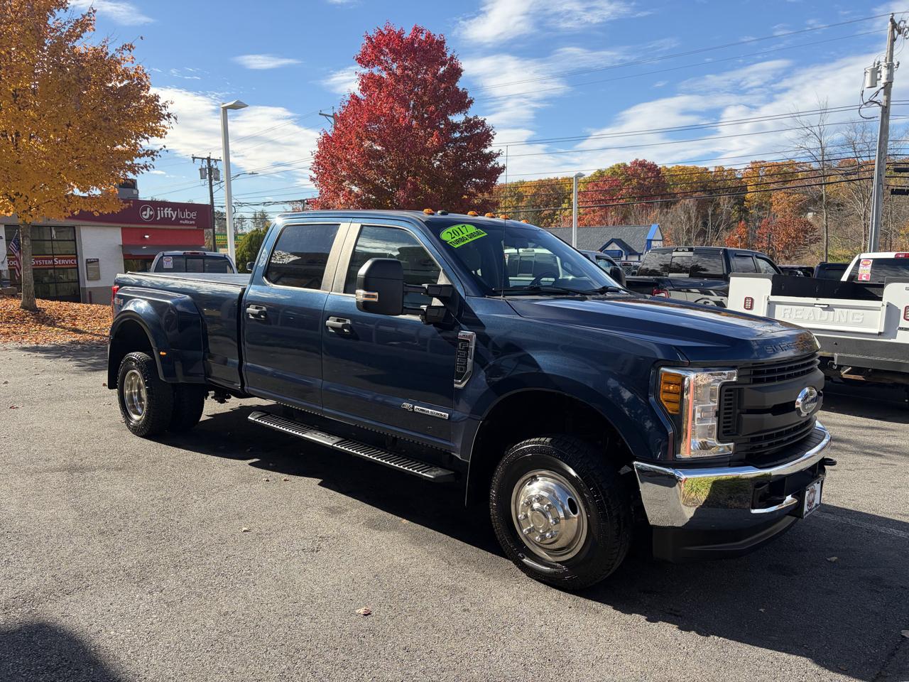 Ford Super Duty F-350 DRW  2017