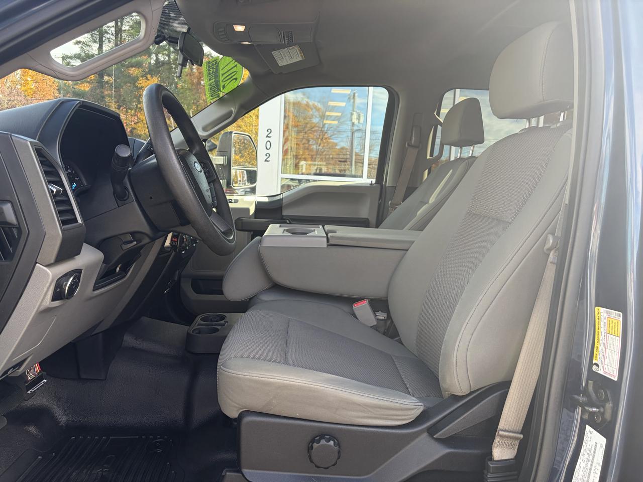 Ford Super Duty F-350 DRW  2017