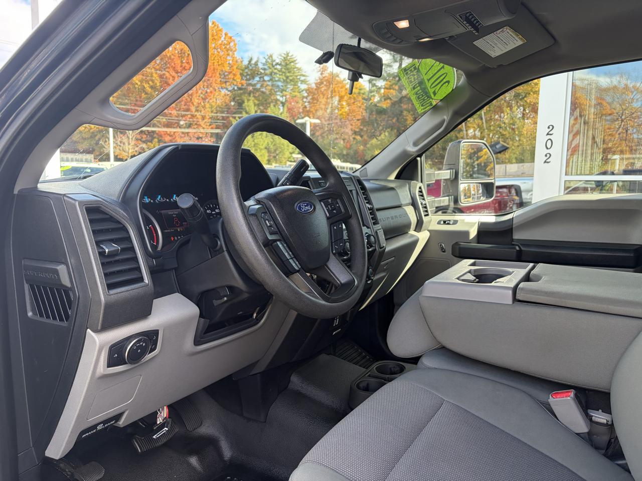 Ford Super Duty F-350 DRW  2017