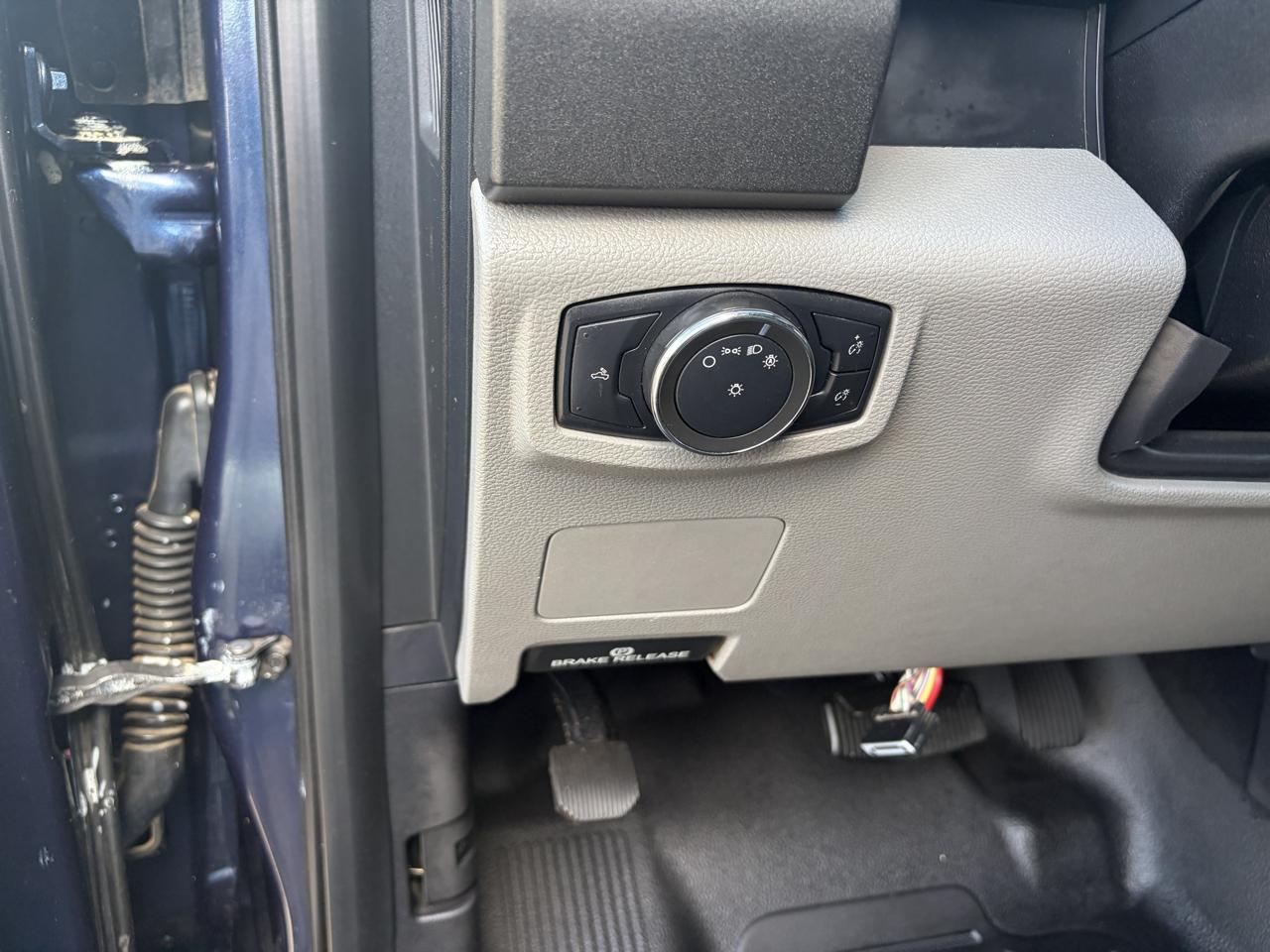 Ford Super Duty F-350 DRW  2017