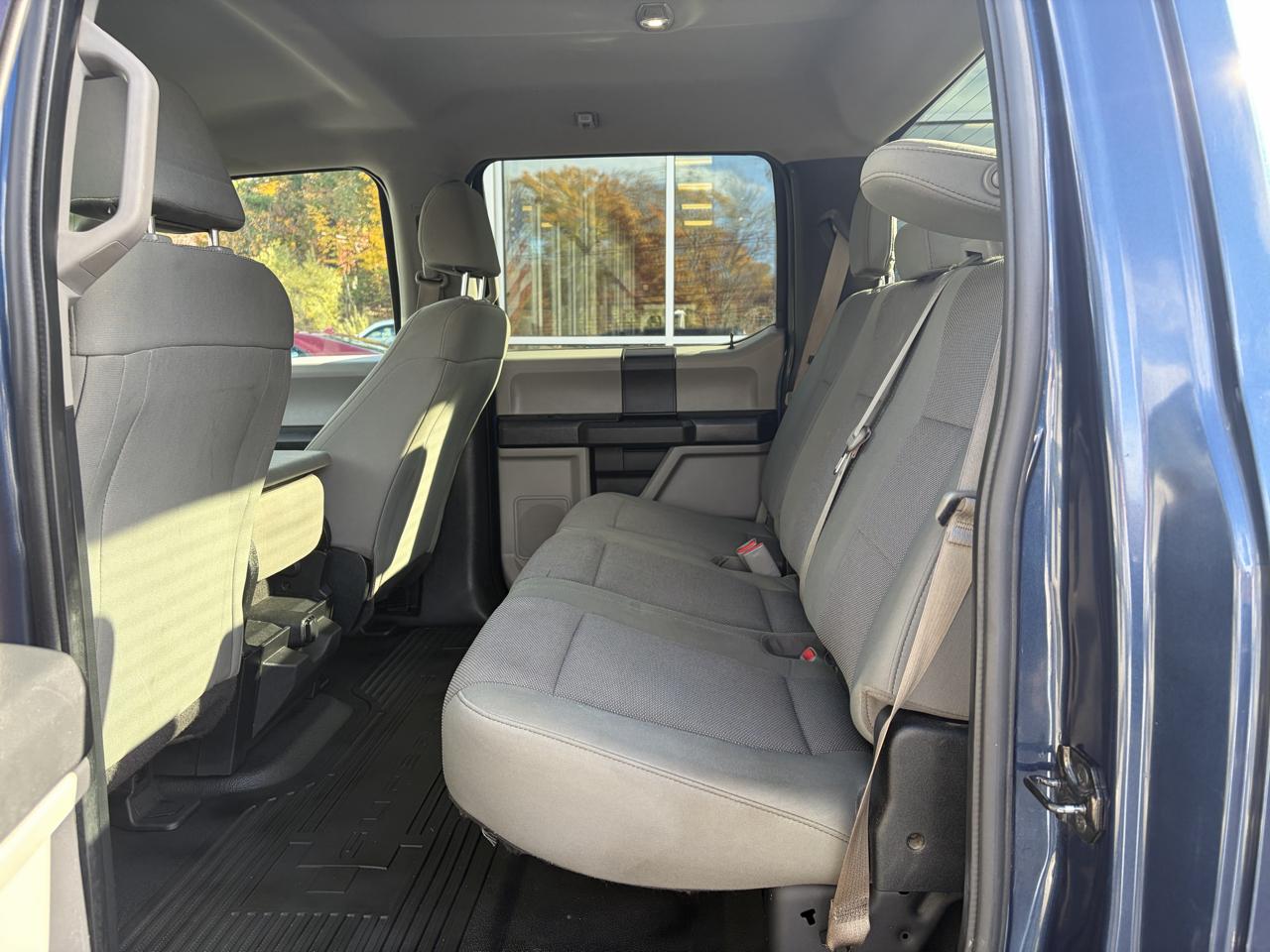 Ford Super Duty F-350 DRW  2017