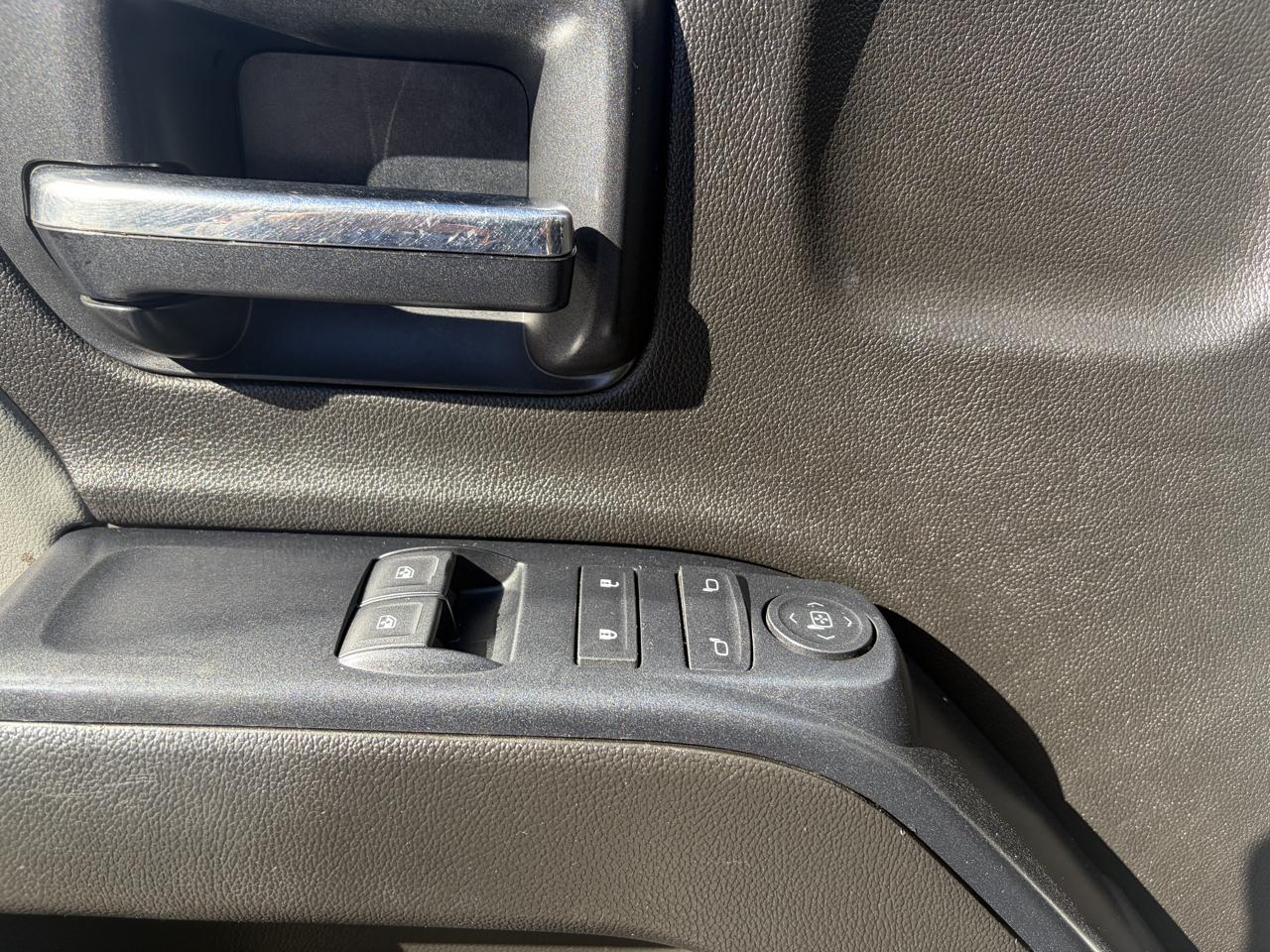 Chevrolet Silverado MD  2019