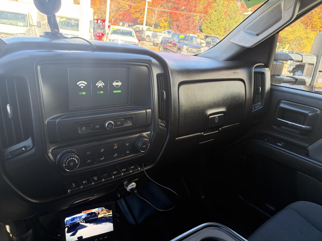 Chevrolet Silverado MD  2019
