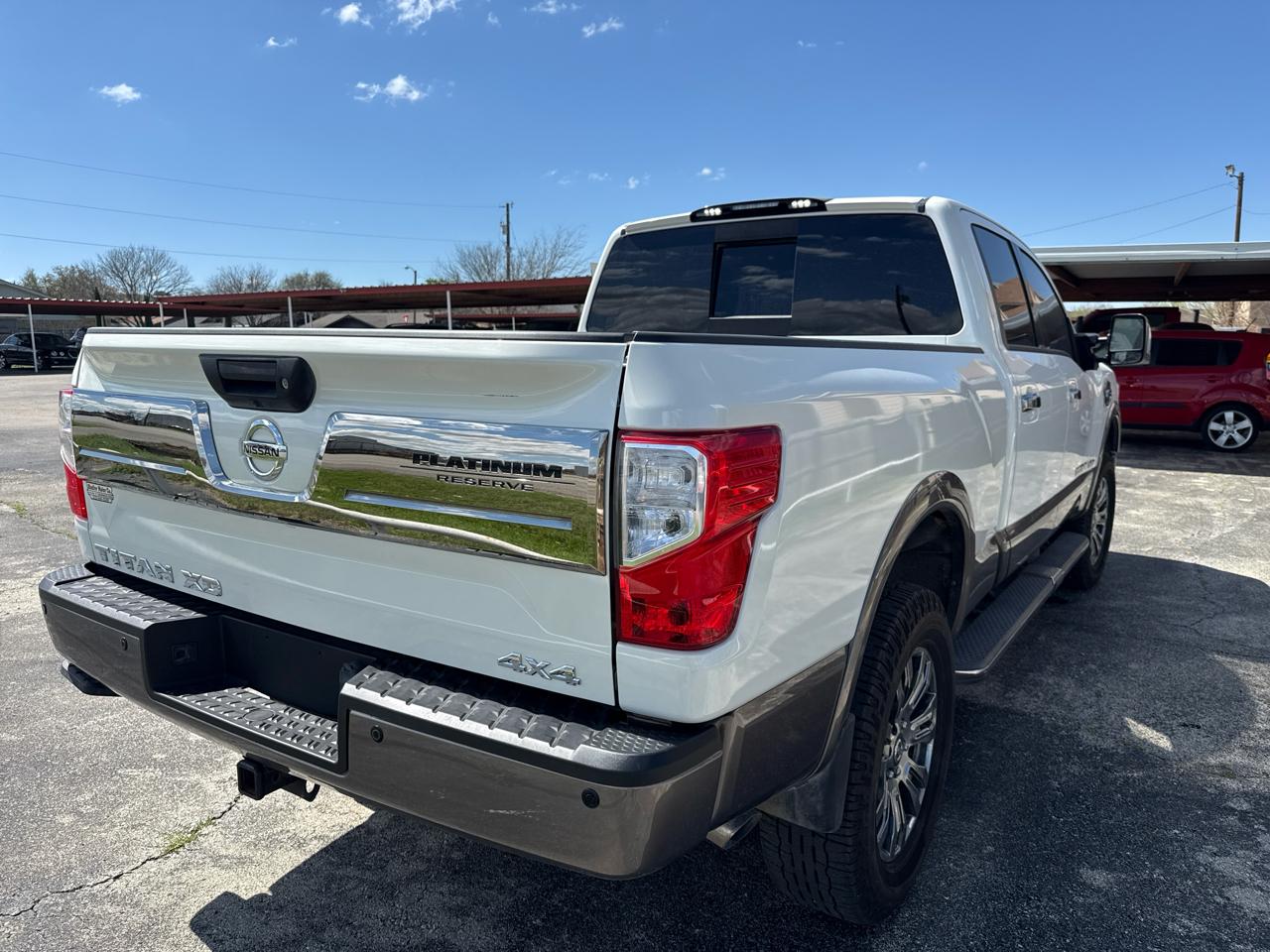 Nissan Titan XD  2017