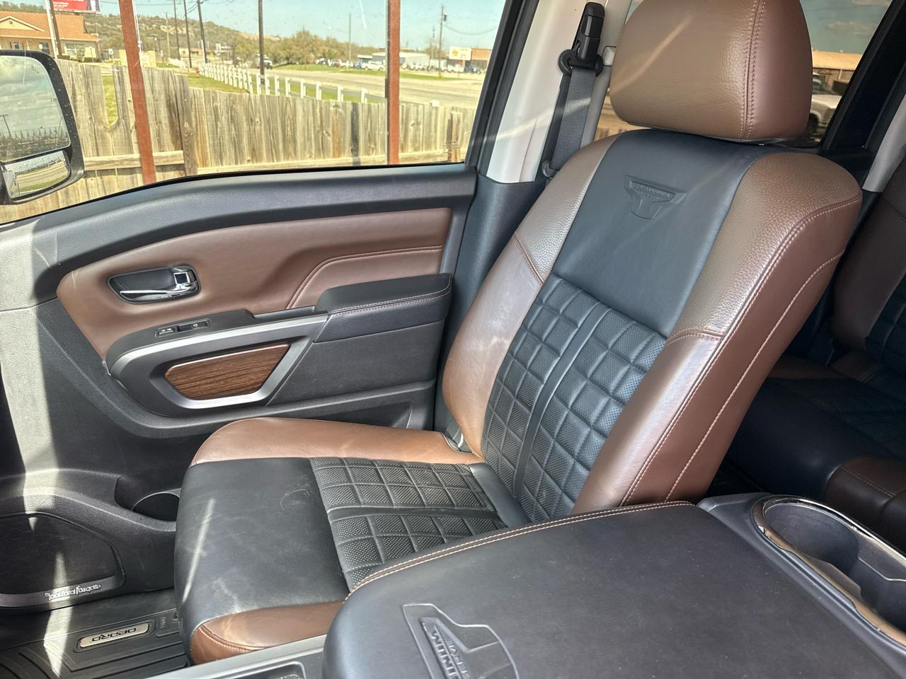 Nissan Titan XD  2017