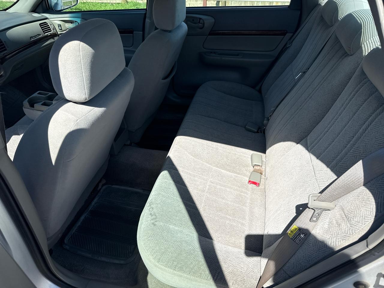 Chevrolet Impala  2004