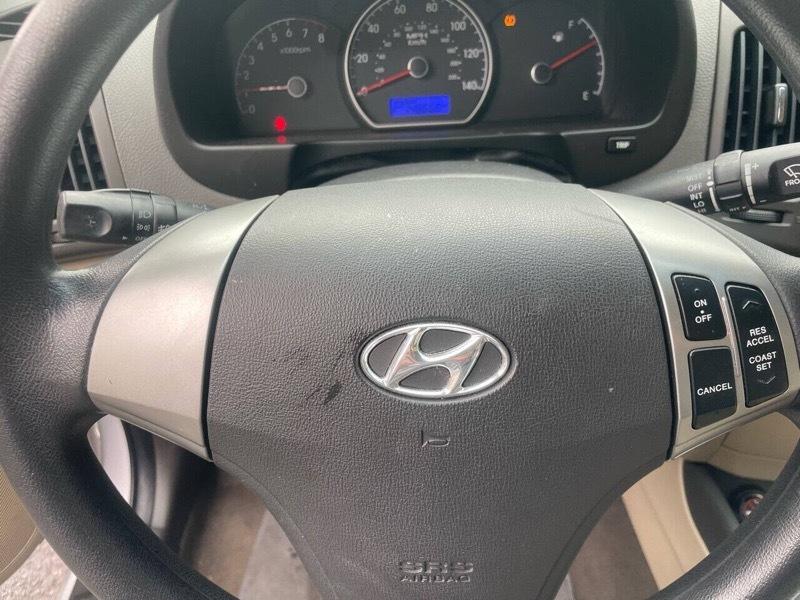 Hyundai Elantra GLS 2010