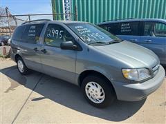 1998 Toyota Sienna 