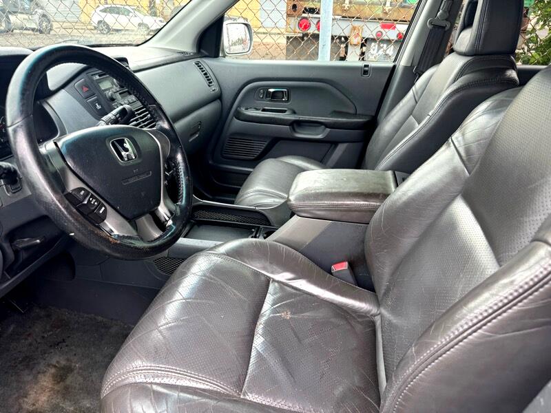 Honda Pilot EX w/ Leather 2004 Honda Pilot EX w/ Leather 2004