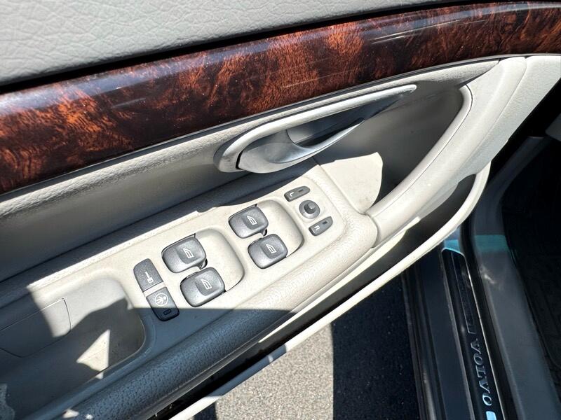 Volvo S80 2.9 2002 Volvo S80 2.9 2002