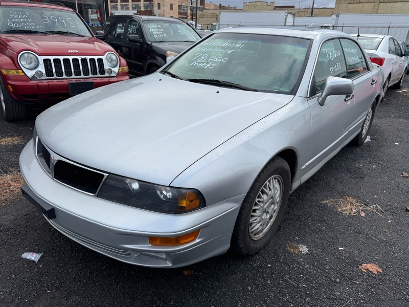 Mitsubishi Diamante Base 1999