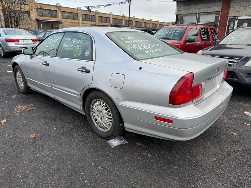Mitsubishi Diamante Base 1999