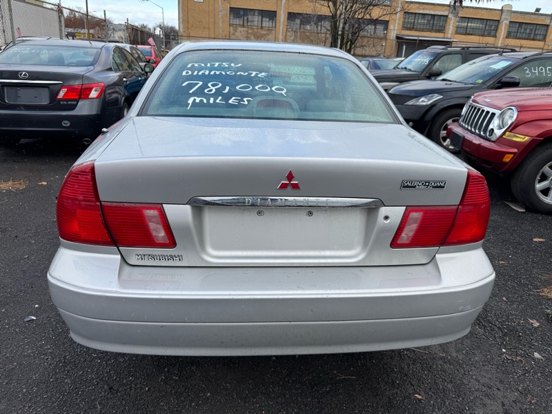 Mitsubishi Diamante Base 1999