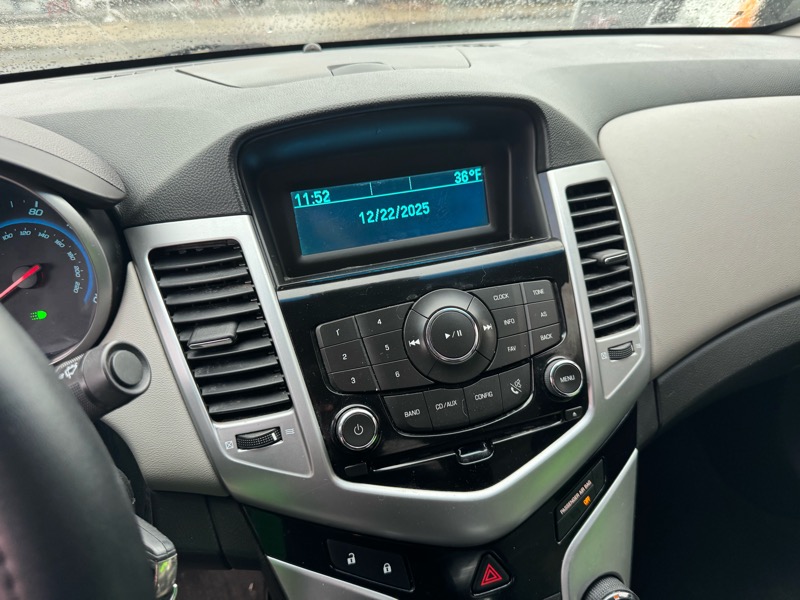 Chevrolet Cruze 2LS 2011