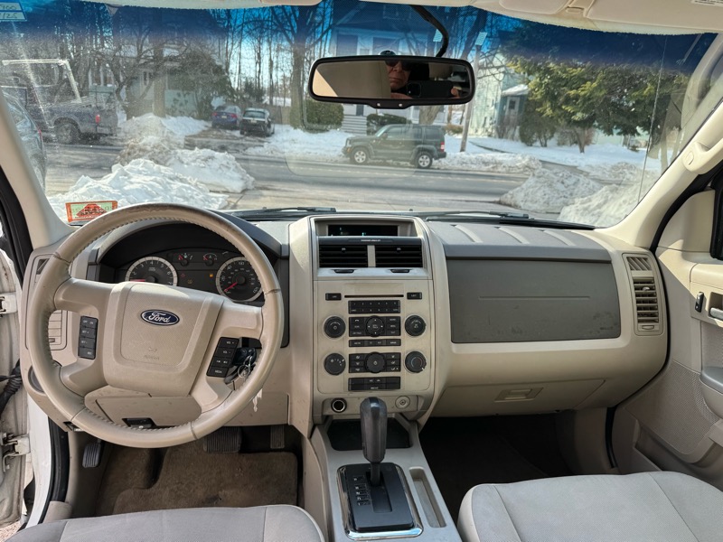 Ford Escape XLT 4WD 2011