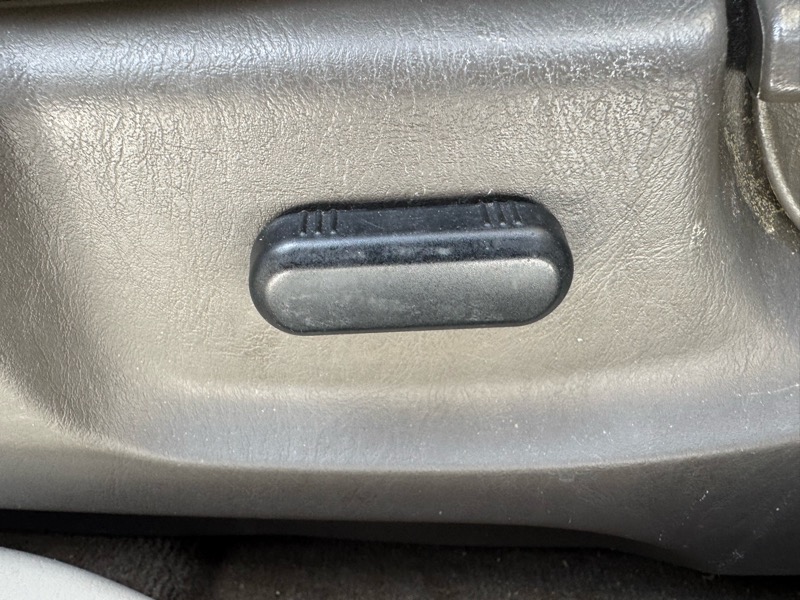 Ford Escape XLT 4WD 2011