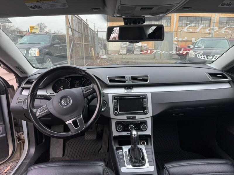 Volkswagen CC Sport PZEV 2012