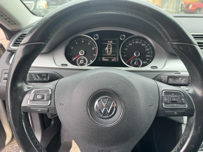 Volkswagen CC Sport PZEV 2012