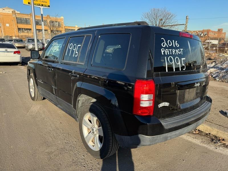 Jeep Patriot Latitude 2WD 2016