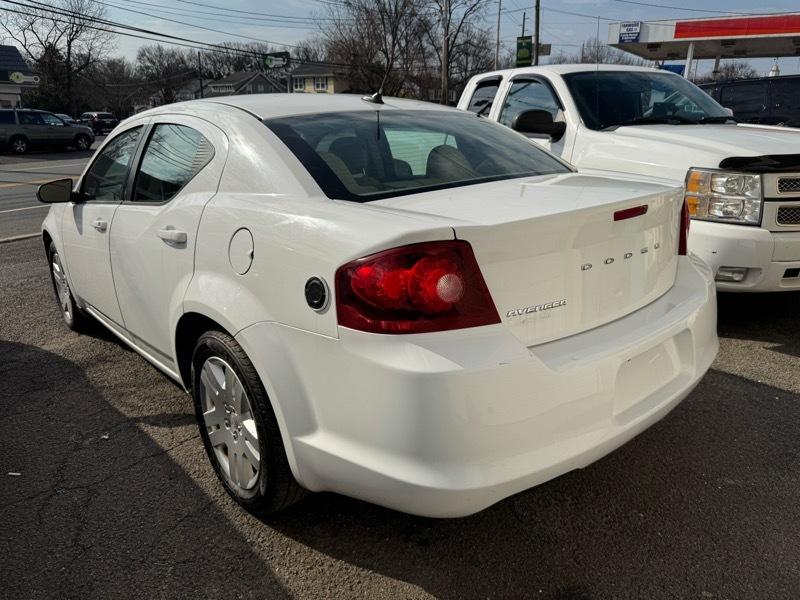 Dodge Avenger SE 2013