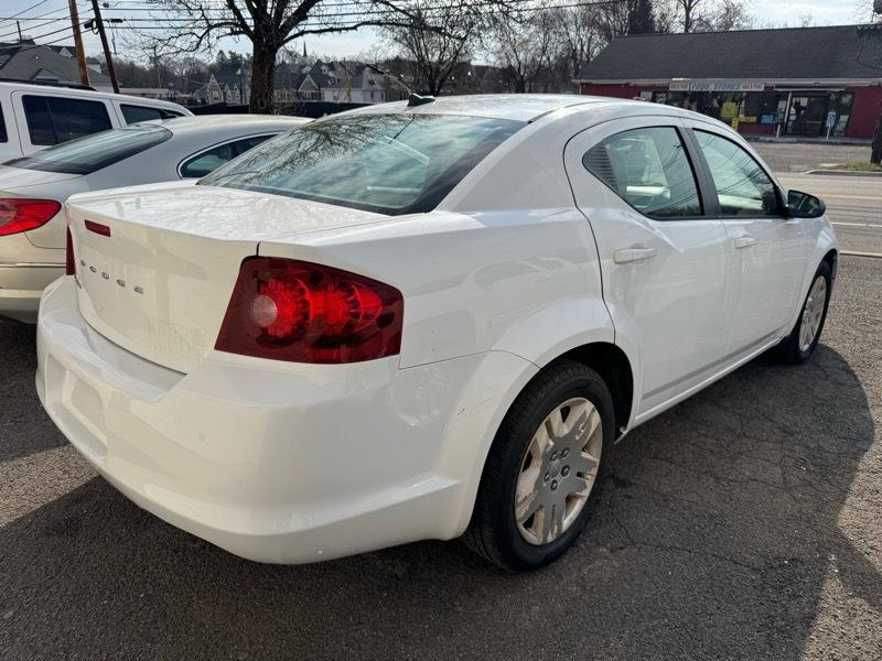 Dodge Avenger SE 2013