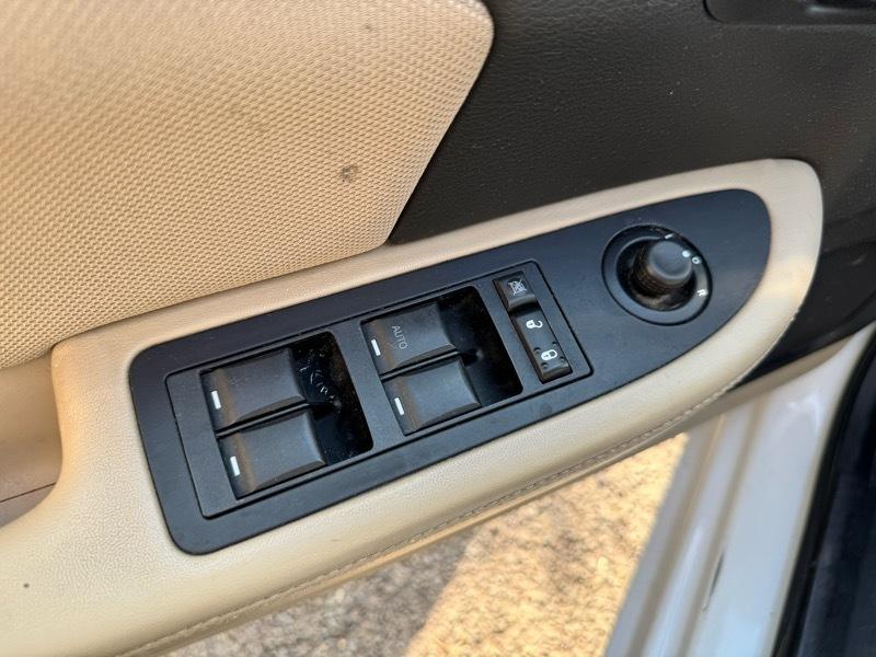 Dodge Avenger SE 2013