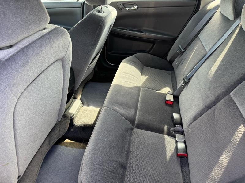 Chevrolet Impala LS 2010