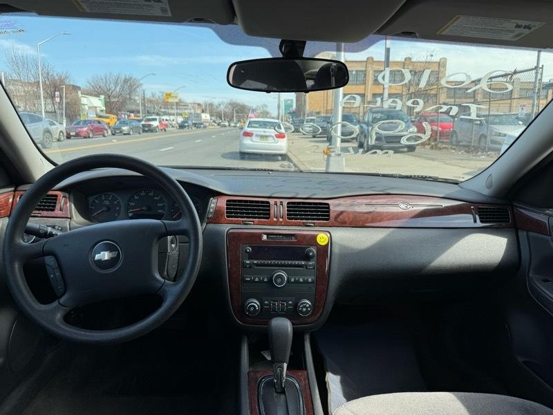 Chevrolet Impala LS 2010