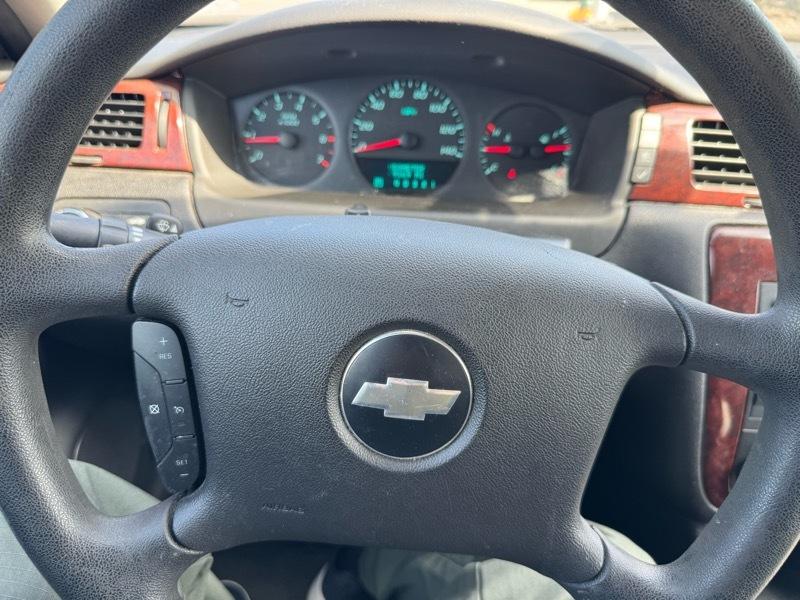 Chevrolet Impala LS 2010