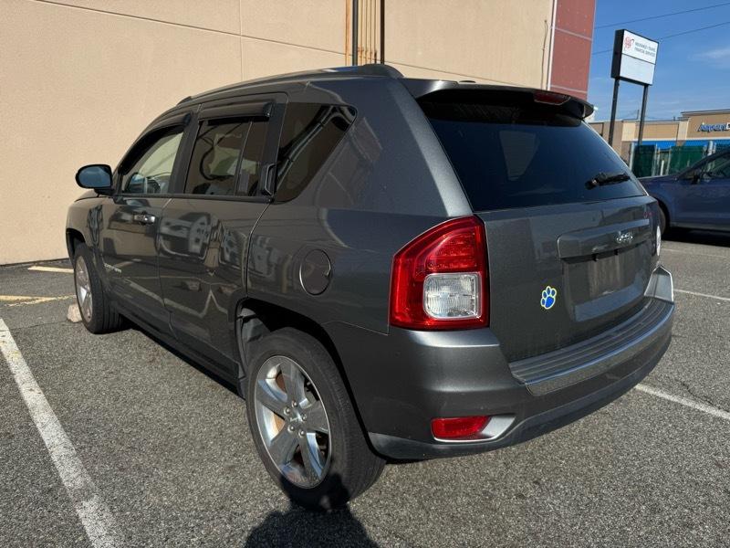 Jeep Compass Limited FWD 2011