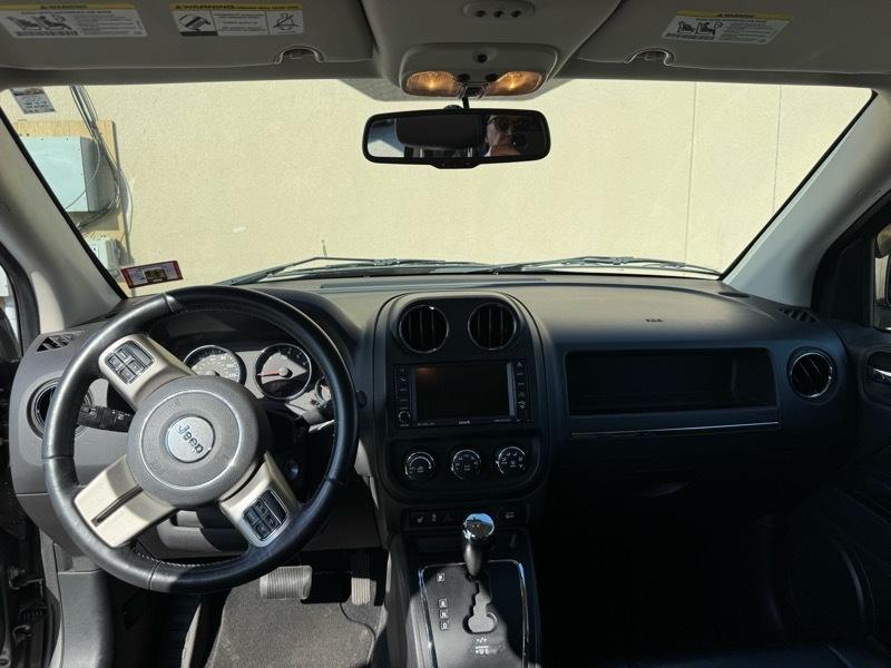 Jeep Compass Limited FWD 2011