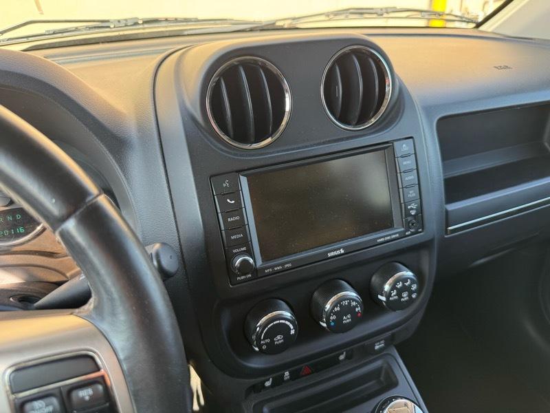 Jeep Compass Limited FWD 2011