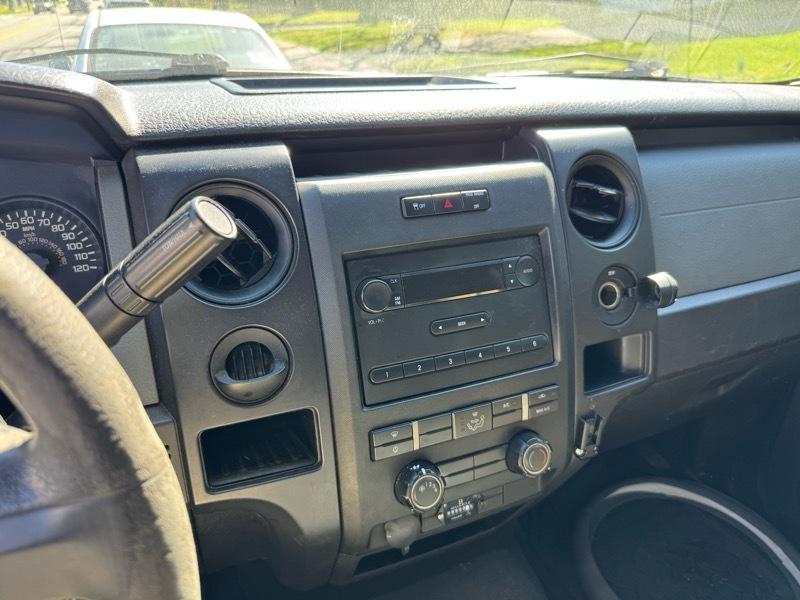 Ford F-150 XL 2WD 6.5 ft. 2013