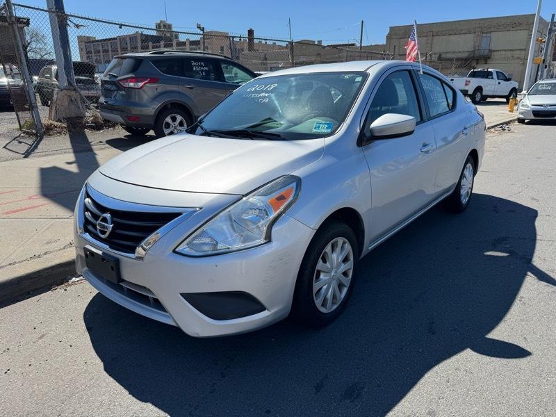 Nissan Versa 1.6 SV Sedan 2018