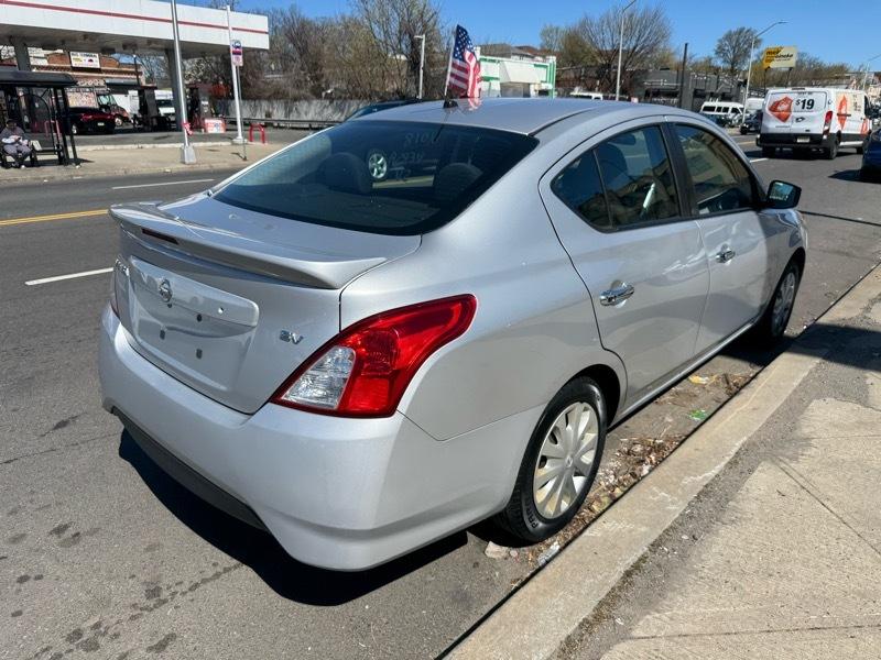 Nissan Versa 1.6 SV Sedan 2018