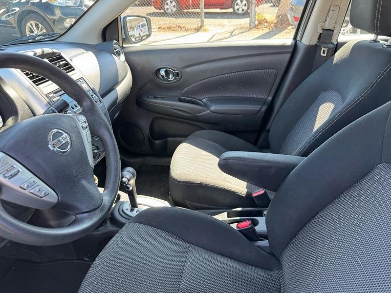 Nissan Versa 1.6 SV Sedan 2018