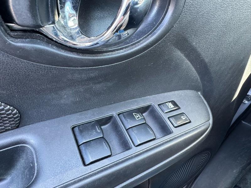 Nissan Versa 1.6 SV Sedan 2018