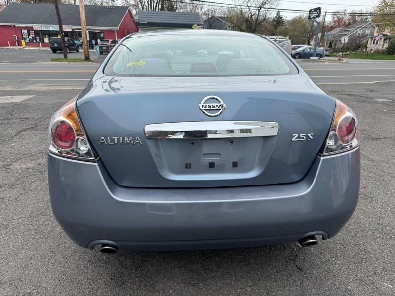 Nissan Altima 2.5 S 2012