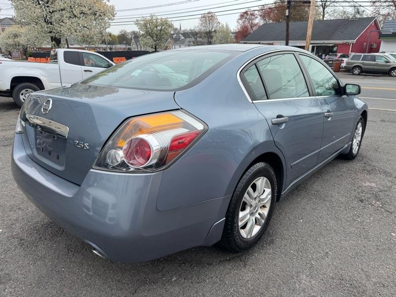 Nissan Altima 2.5 S 2012