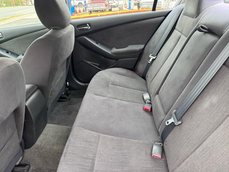 Nissan Altima 2.5 S 2012