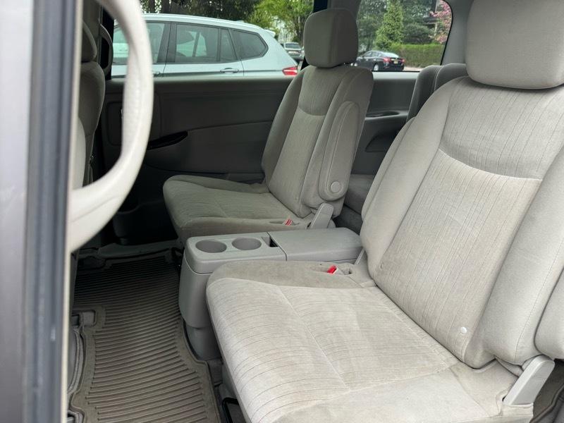 Nissan Quest 3.5 S 2012